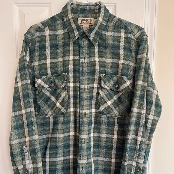 Duluth Trading Co. Flannel Relaxed Fit Shirt Shacket - Picture 1 of 6